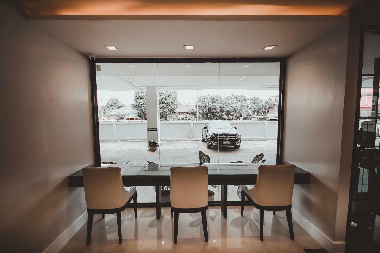 Ava Hotel Phitsanulok Eksteriør bilde
